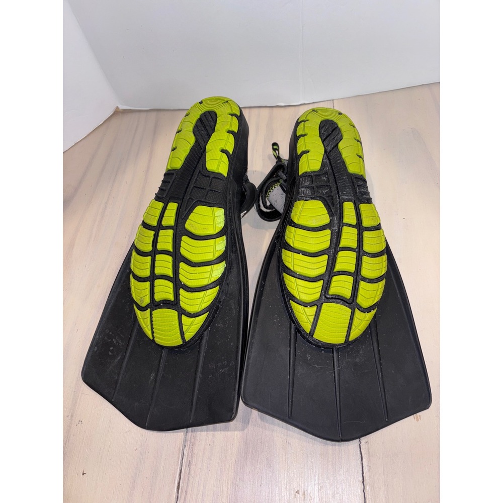 WildHorn Outfitters Topside Hydro Snorkel Fins Flippers Women 7 Youth 5 Walk - Picture 2 of 10